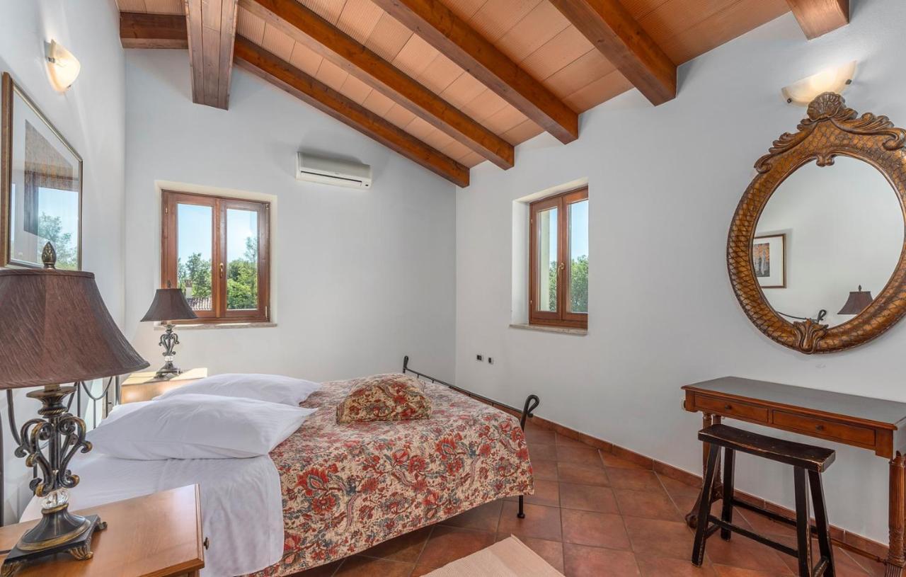 Villa Maggie Vlakovo Koromačno Exterior foto