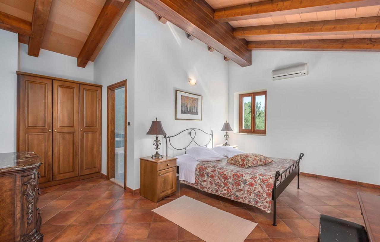 Villa Maggie Vlakovo Koromačno Exterior foto